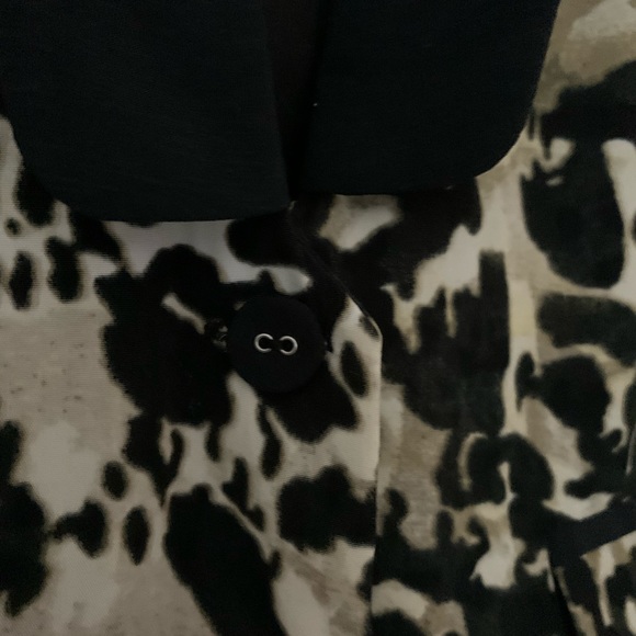 Classic blazer layered cheetah print - Picture 5 of 7